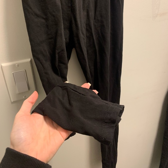 ๐ black high waisted leggings (2 for $30) - Picture 7 of 7
